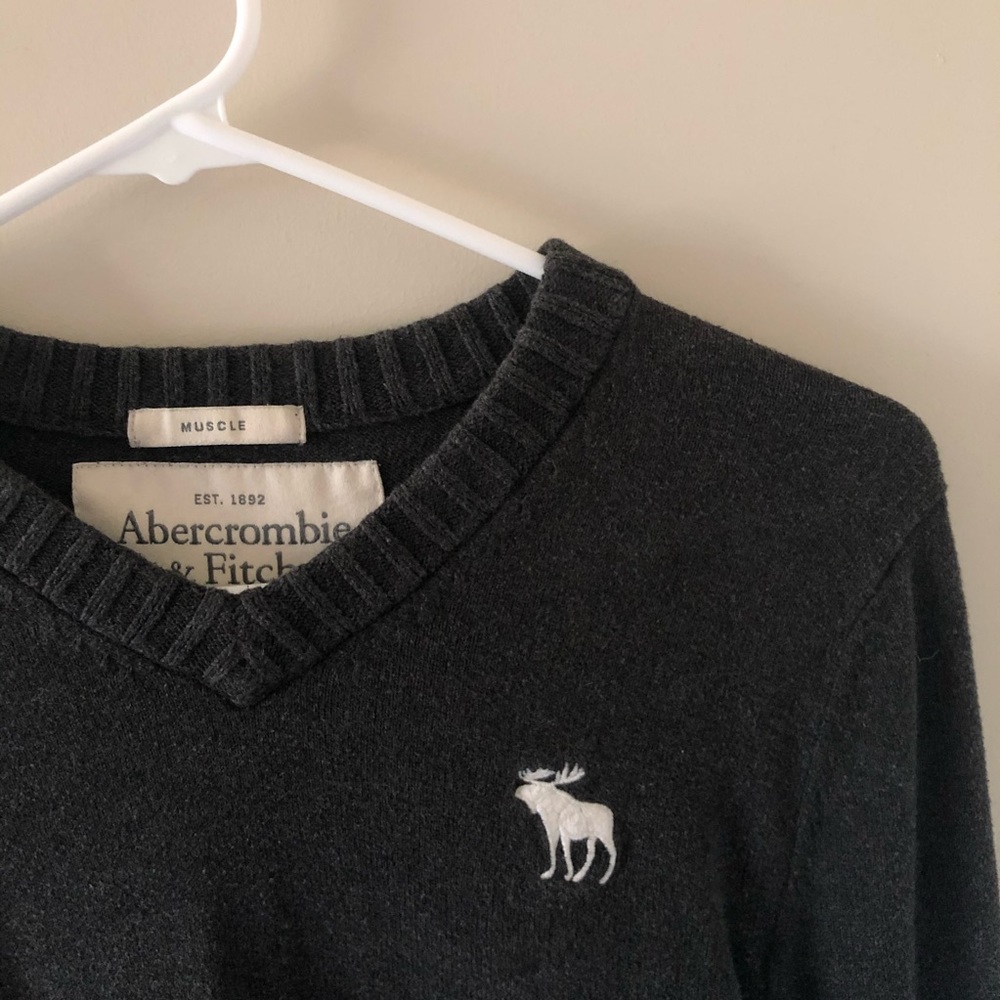 Abercrombie & Fitch Sweater
